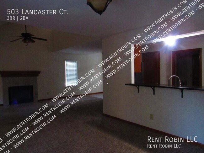 Building Photo - 503 Lancaster Ct