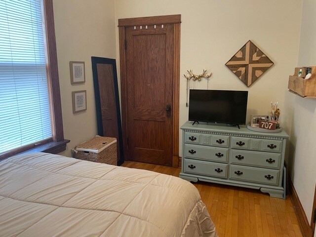 Building Photo - 2217 Rice W St