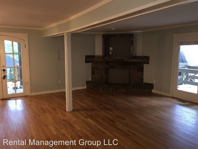 Building Photo - 5 br, 4 bath House - 633 Shades Crest Road