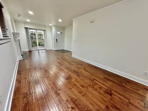 Building Photo - Urban Madison Valley three-bedroom townhome Available April 1st, 2026