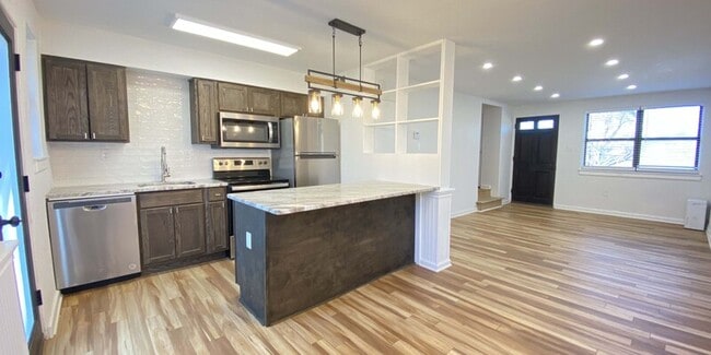 Primary Photo - Faris Ridge Condominiums
