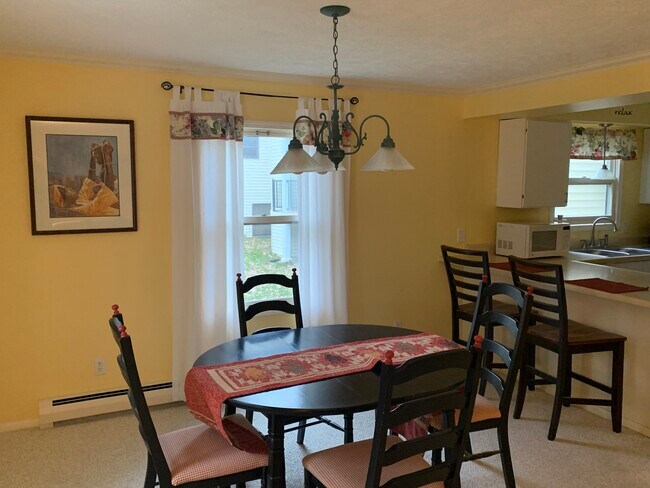 dining area - 4244 Mitchell Creek Dr