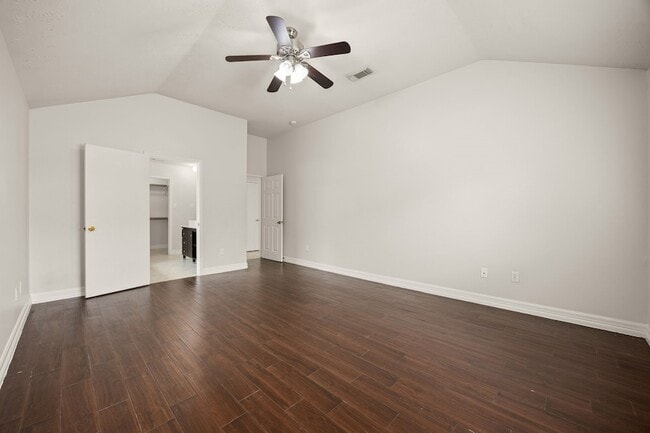 Building Photo - 29123 Foxingham Cir