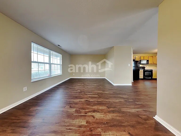 Building Photo - 4704 Ashfield Dr