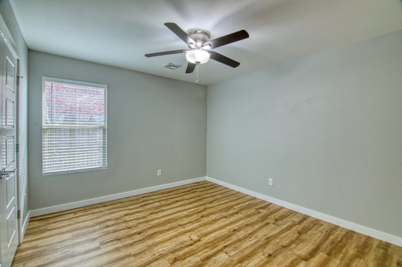 Building Photo - 16014 S 88th E Pl
