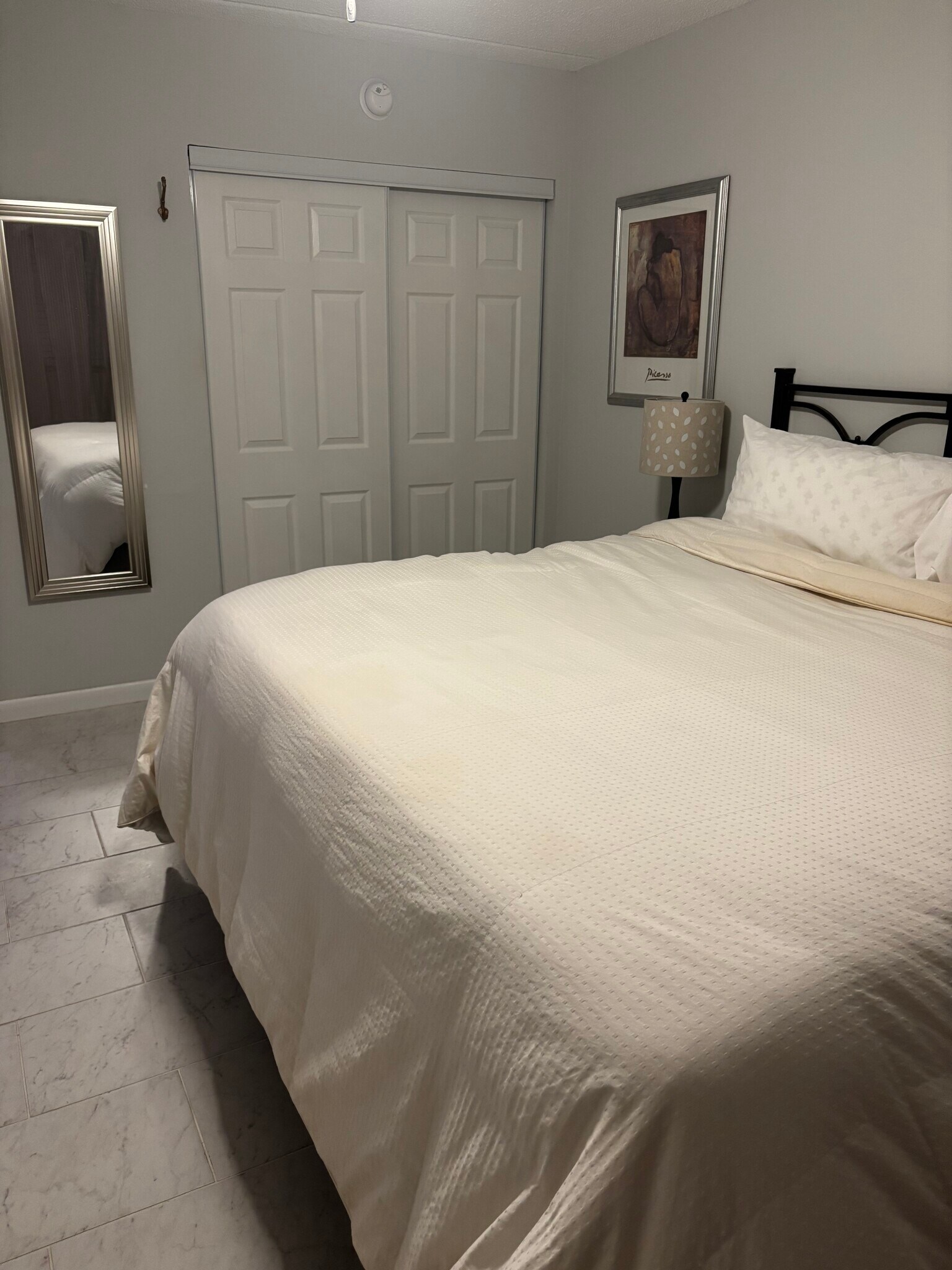 Master BR - 821 Patricia Ave