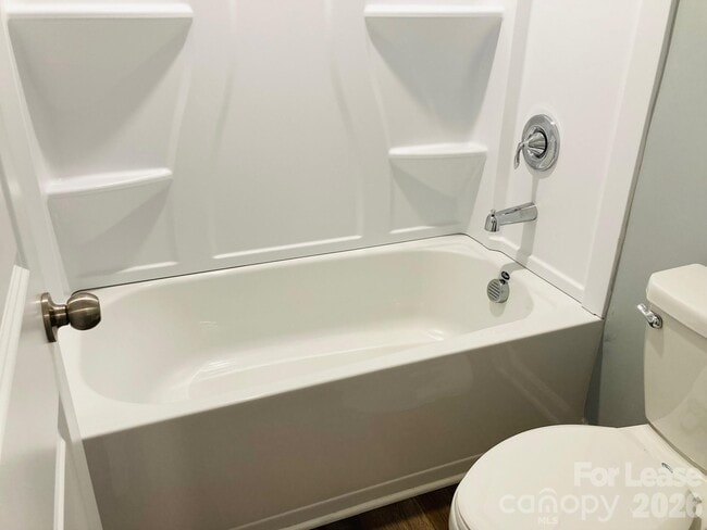 Building Photo - 3242 Treyson Dr