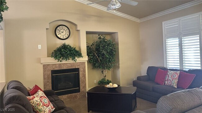 Building Photo - 1461 Tangerine Rose Dr