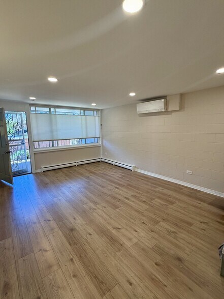 Building Photo - 10125 W 25th Ave