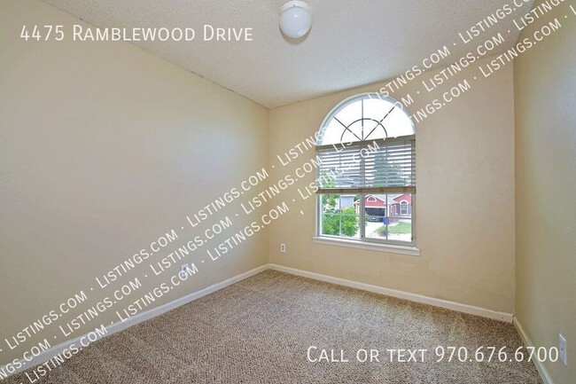 Building Photo - 3BD/2BA Home Backs to Open Space!