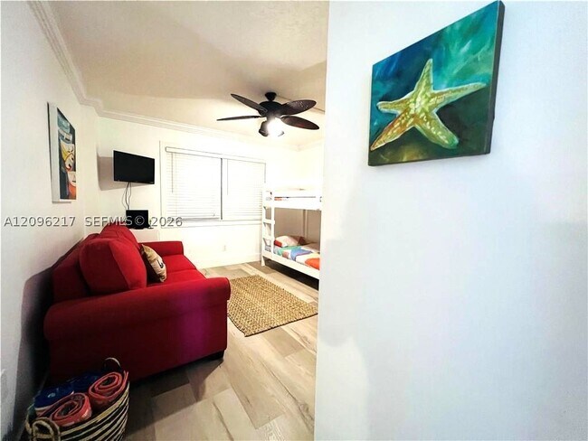 Building Photo - 10044 S Ocean Dr