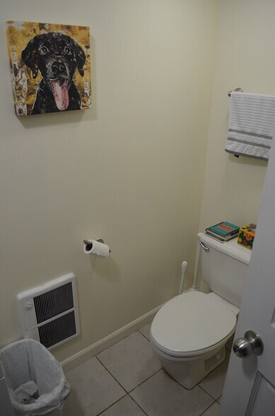 Building Photo - 50 Myano Ln