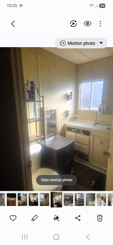 Building Photo - 17900 Sierra Hwy