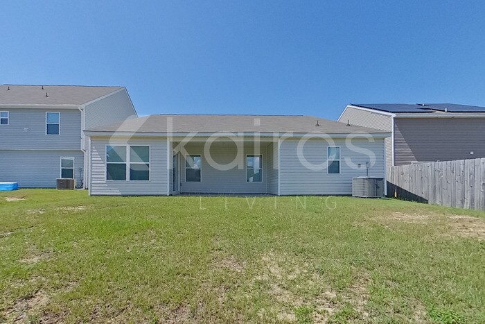 Building Photo - 1107 Mission Grass Rd