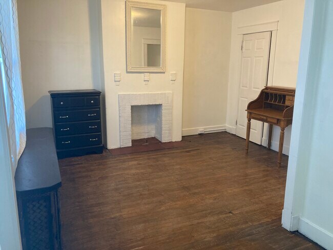 Building Photo - 3254 Dawson St