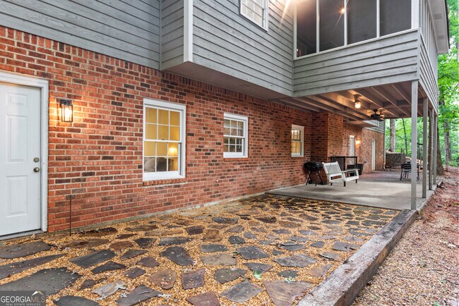 Building Photo - 161 Pinecrest Terrace