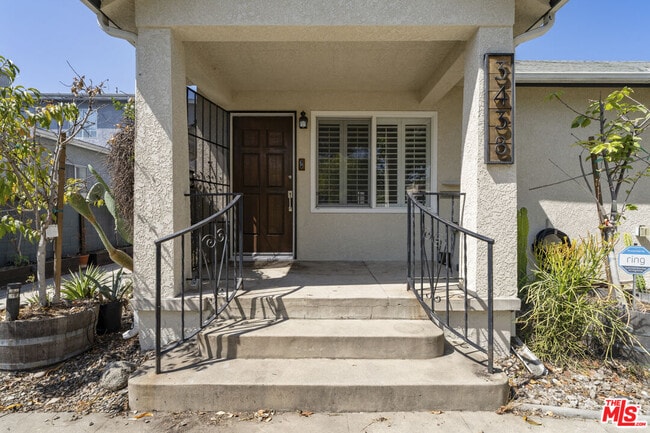 Building Photo - 3438 Garden Ave