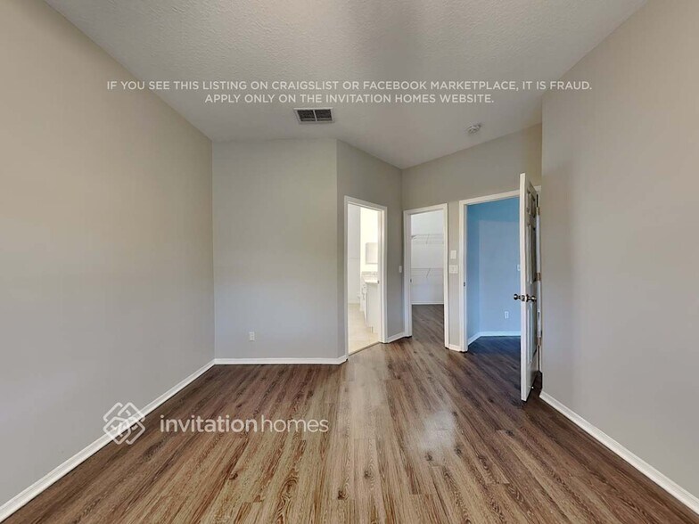 Building Photo - 5722 Magnolia Bloom Terrace