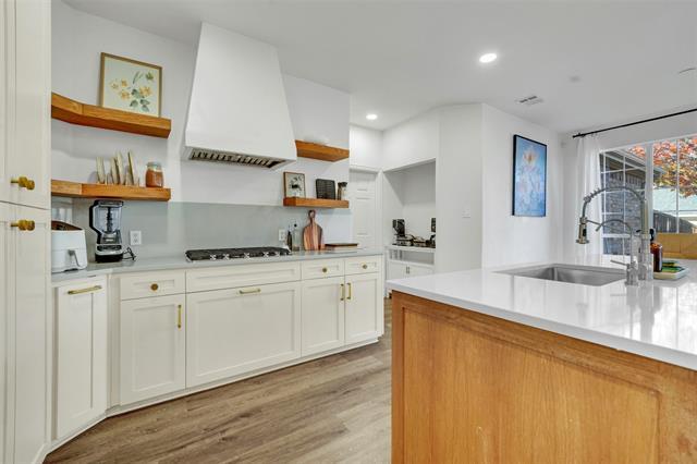 Building Photo - 4321 Sendero Trail