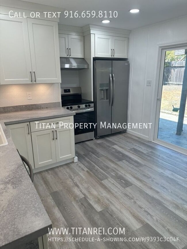 Building Photo - 5833 Nonnie Ave