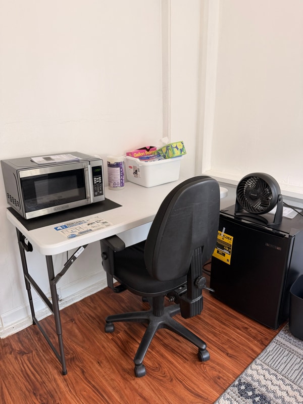 Building Photo - 1124 8th Ave