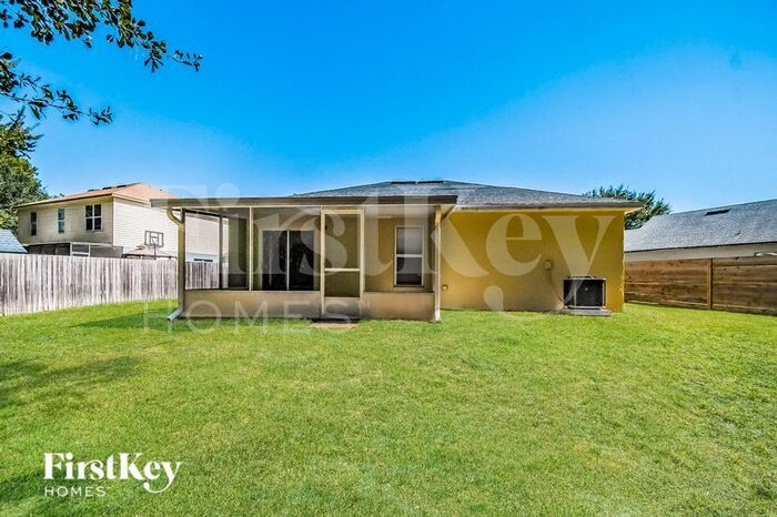 Building Photo - 8153 Misty Meadow Ct N