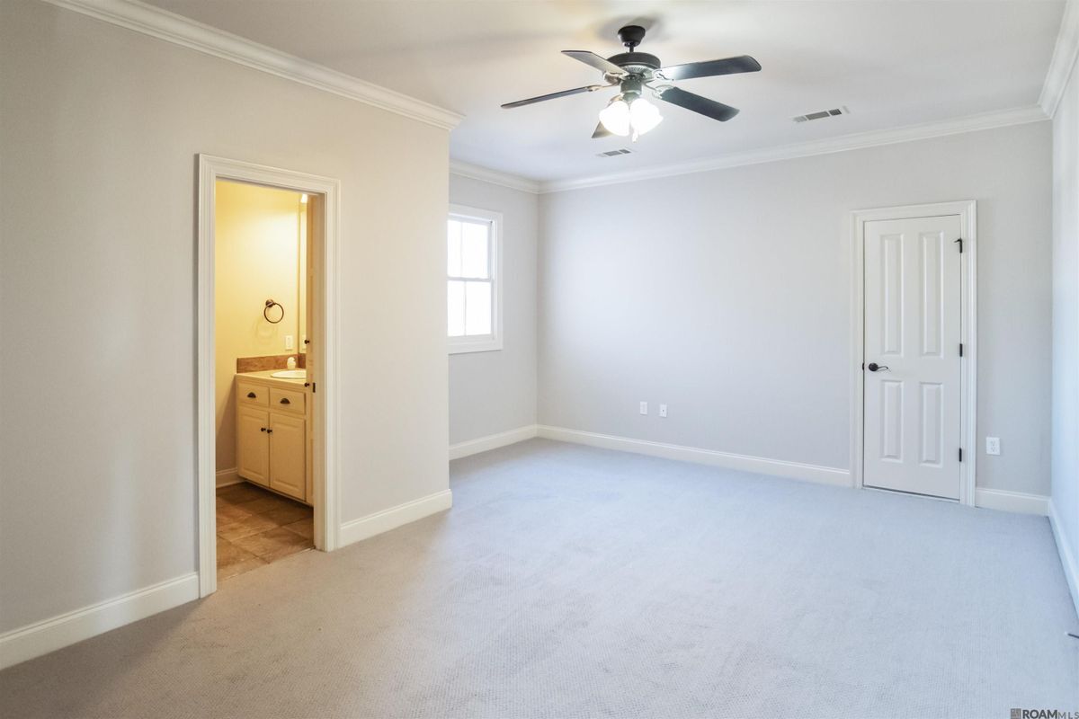 Building Photo - 1642 Ruelle De Grace Dr
