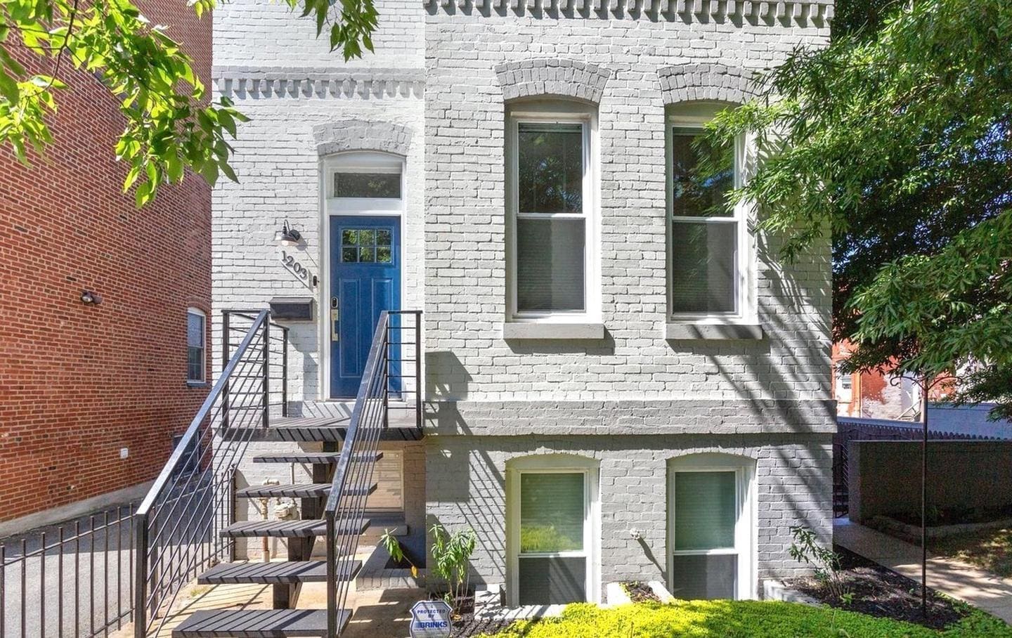 Building Photo - Federal-style Trinidad home near Union Mar...