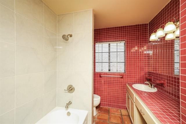 Building Photo - 813 Hudson Dr