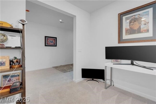Building Photo - 5357 Eleganza Ave