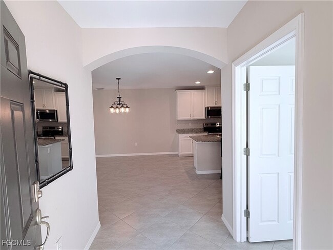 Building Photo - 4387 Dutchess Park Rd