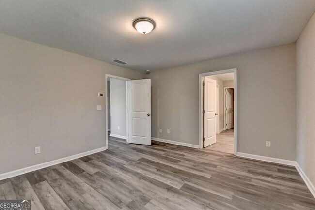 Building Photo - 125 Osprey Overlook Dr