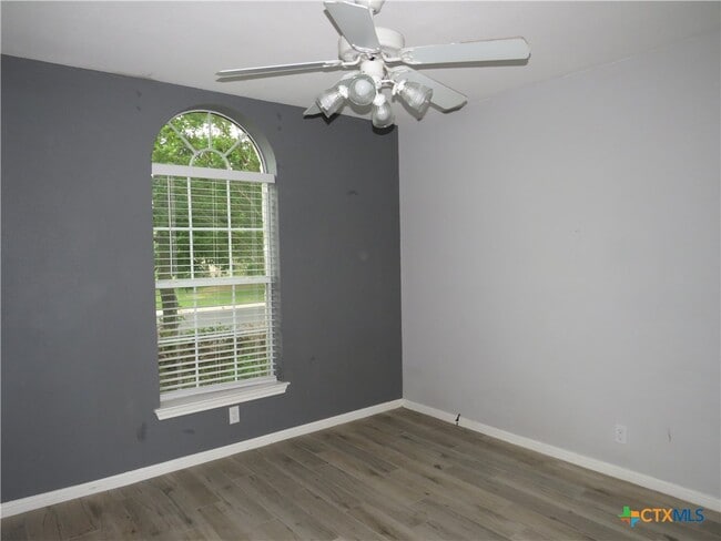 Building Photo - 18913 Leigh Ln