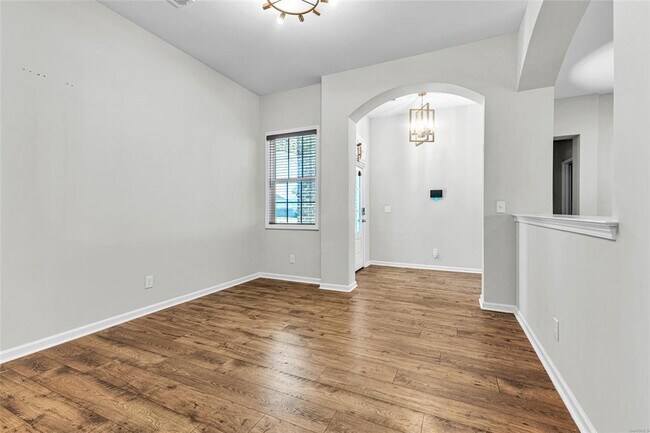 Building Photo - 816 Hedgefield Way