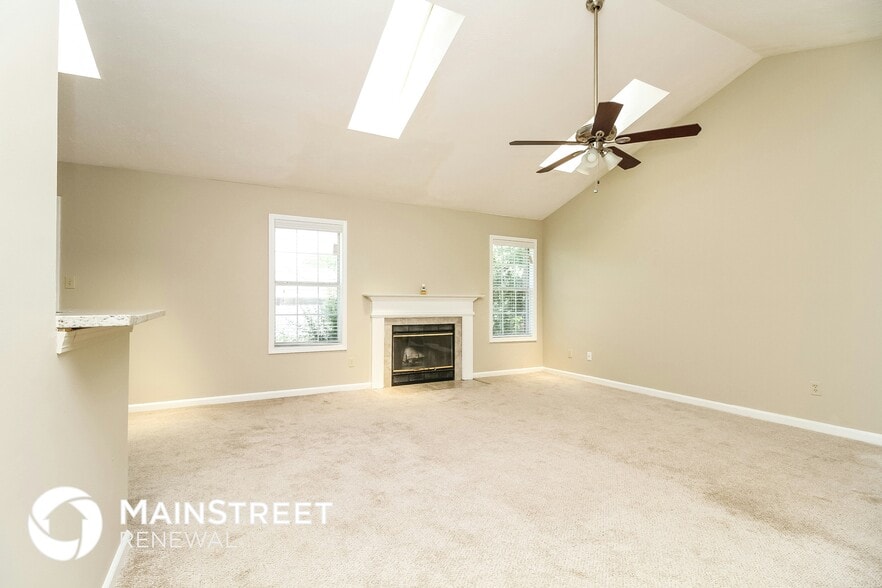 Building Photo - 2533 Jeffries Cove