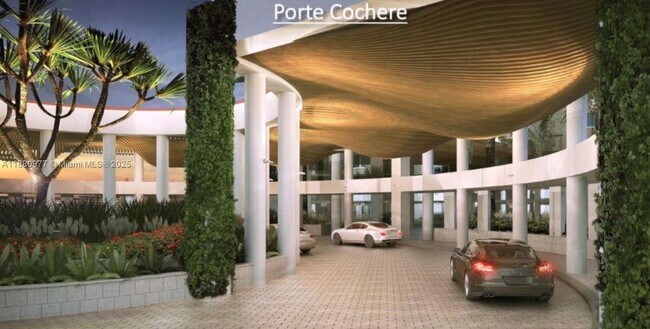 Building Photo - 300 South Pointe Dr