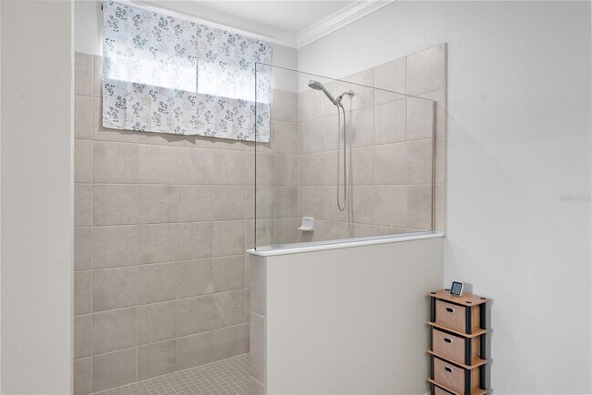 Building Photo - 14932 Serene Shrs Lp