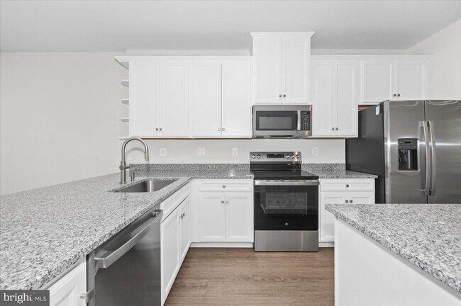 Building Photo - 19822 Habitat Ter