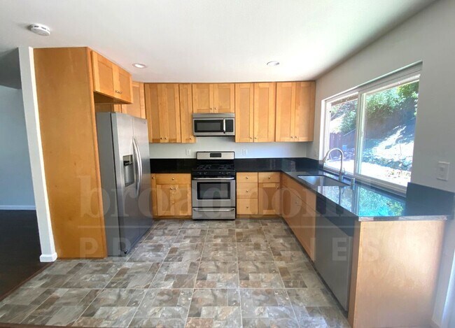 Building Photo - 11303 Capilla Rd