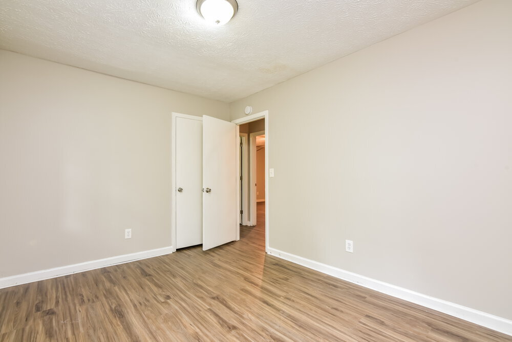 Building Photo - 6682 Cameron Rd