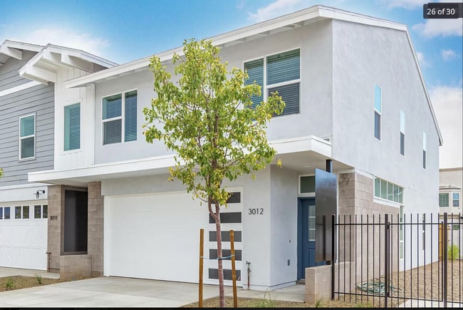 Building Photo - 3010 N 34th St