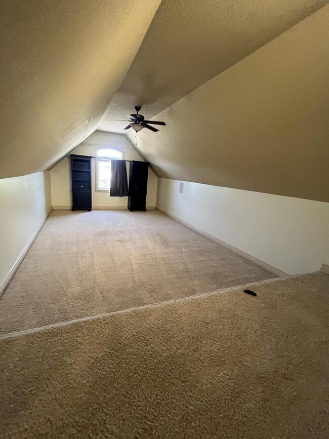 Building Photo - 2606 Stratford Chase Cir