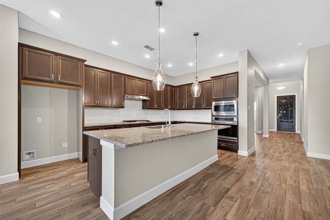 Building Photo - 302 Pure Parsley Path
