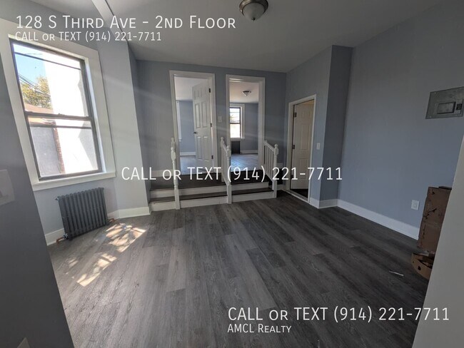 Building Photo - 128 S 3rd Ave