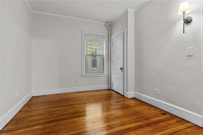 Building Photo - 159 Camp St