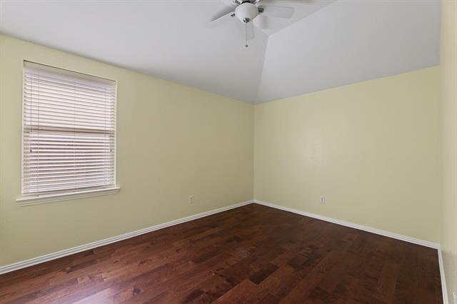 Building Photo - 10528 Cochron Dr