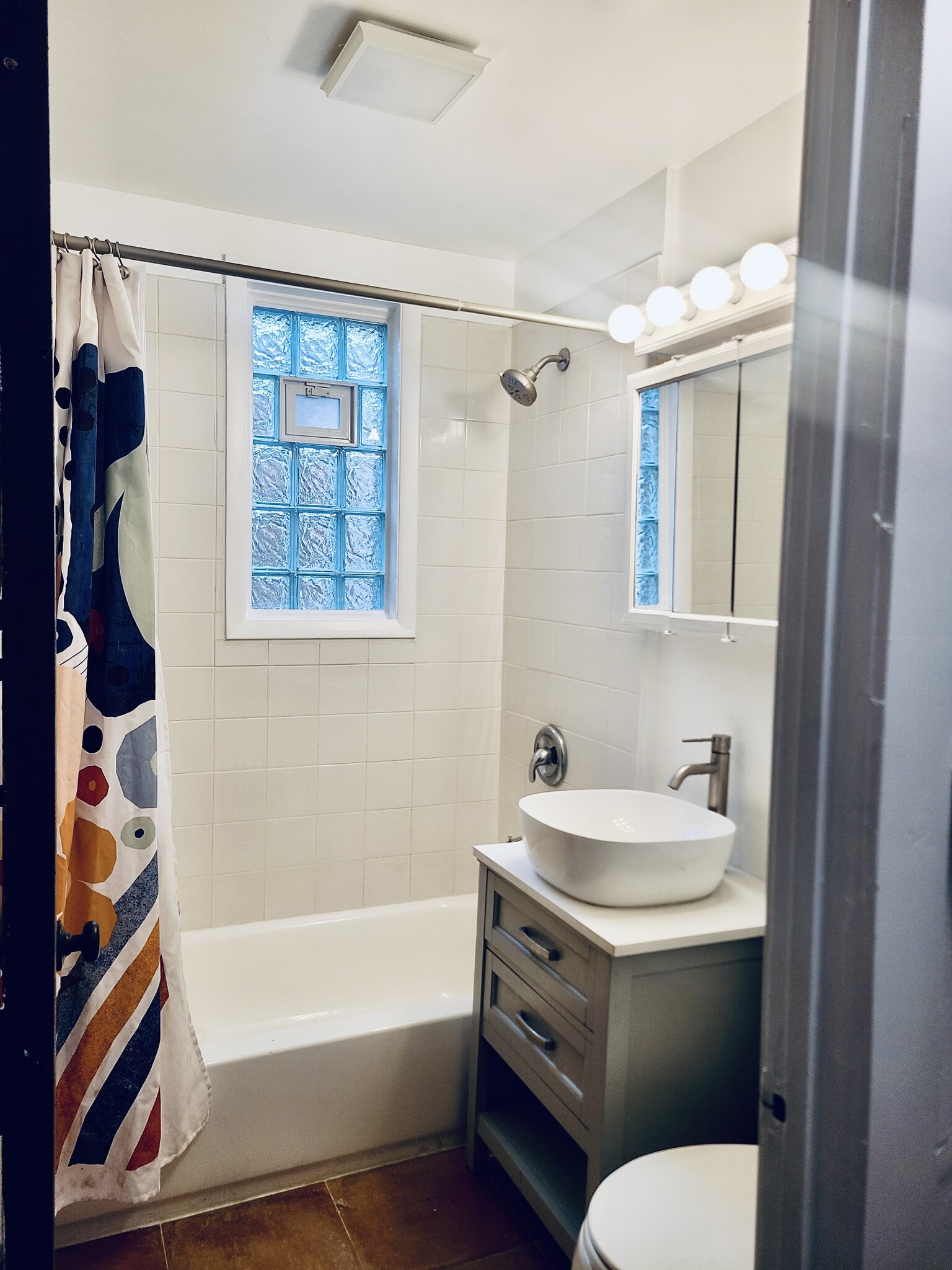 Building Photo - 1751 W 21st Pl