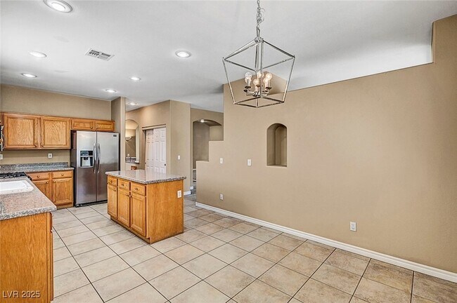 Building Photo - 1332 Dream Valley St