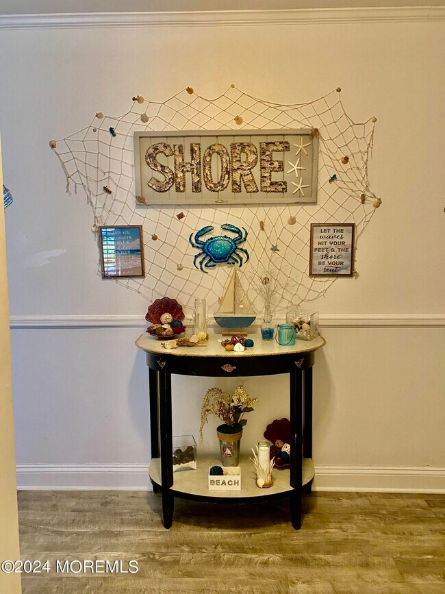 Building Photo - 364 Westwood Ave