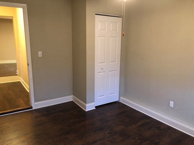 Building Photo - ** Move in Special $500 off your first months rent** WONDERFUL 4 Bedroom/3 Bathroom Home in the M...